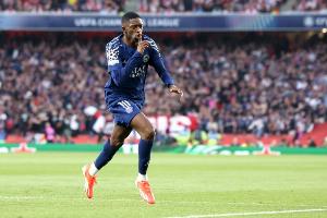 华体会hth-目标金球❗登贝莱：这一年很棒&amp;想更进一步 我开玩笑但该认真认真