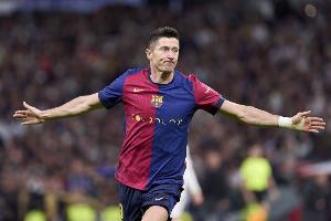 华体会网站-记者：莱万可能缺席三周左右，能否赶上欧冠半决赛次回合有待观察