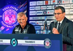 主席科莫利跳槽去尤文，图卢兹球迷组织不满：红鸟必须站出来表态