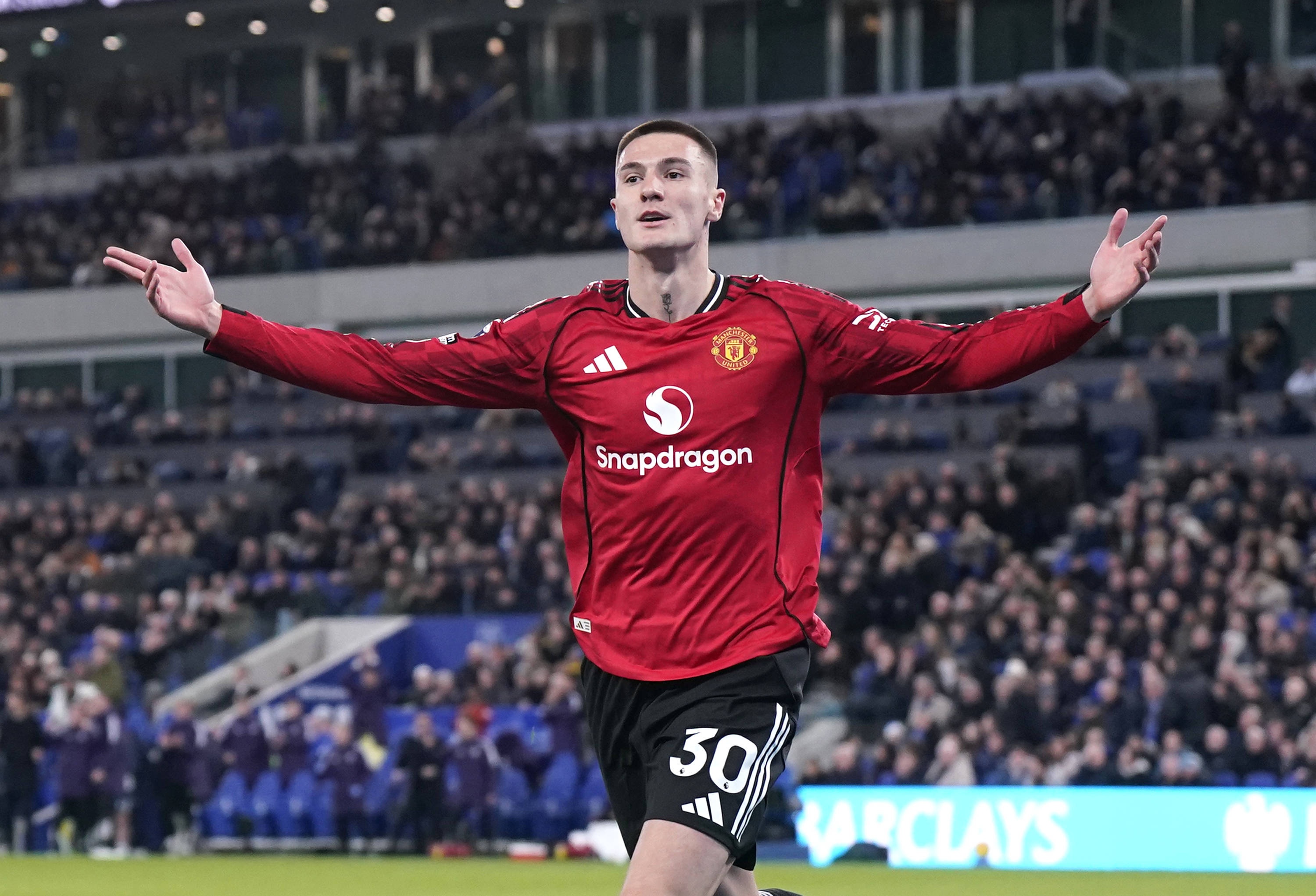 华体会网址-已进9球！TA：熟悉舍什科的人曾保守估计他本赛季能进10到15球